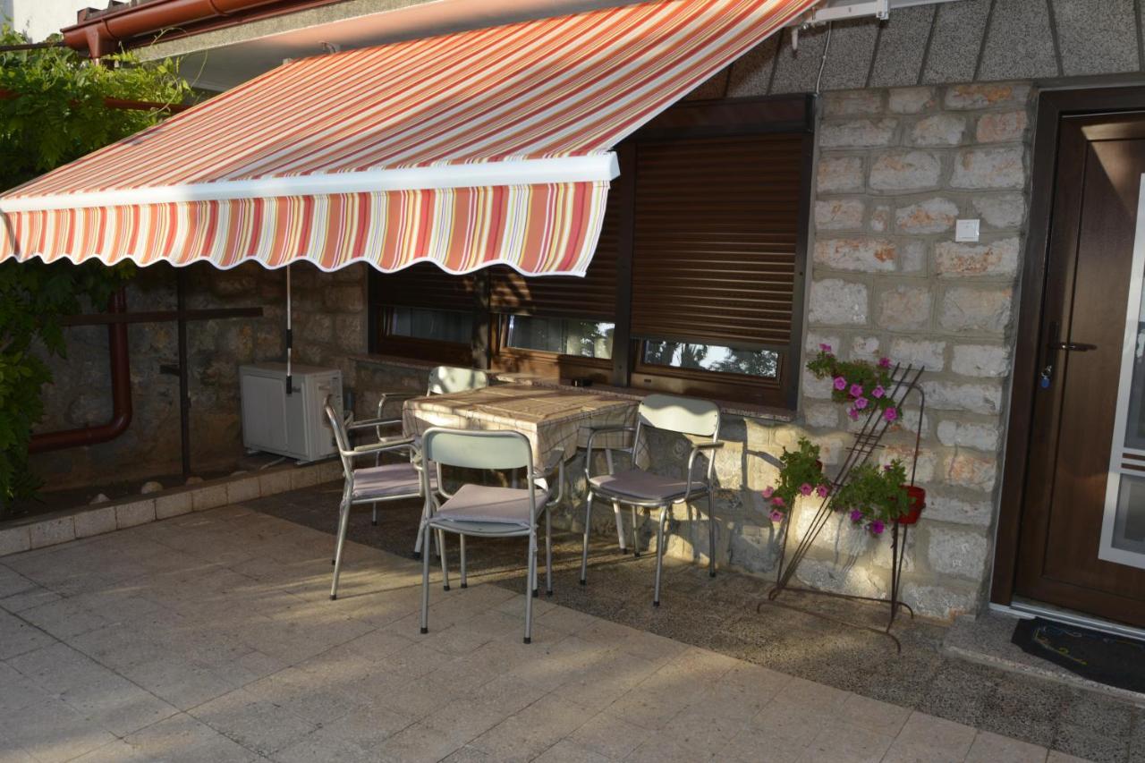Apartment Vesna Senj Сень Экстерьер фото